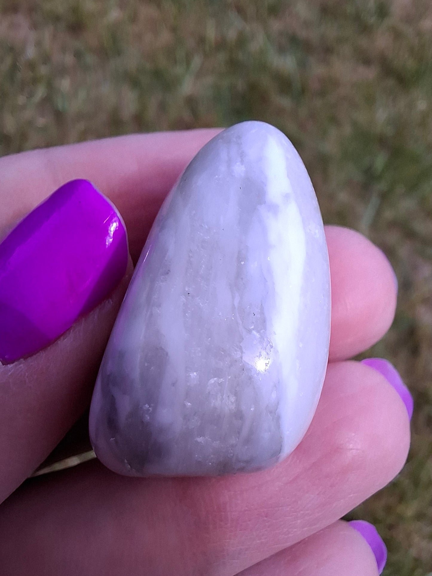 Howlite, Tumble Stone, Crystal (Ref: T43)