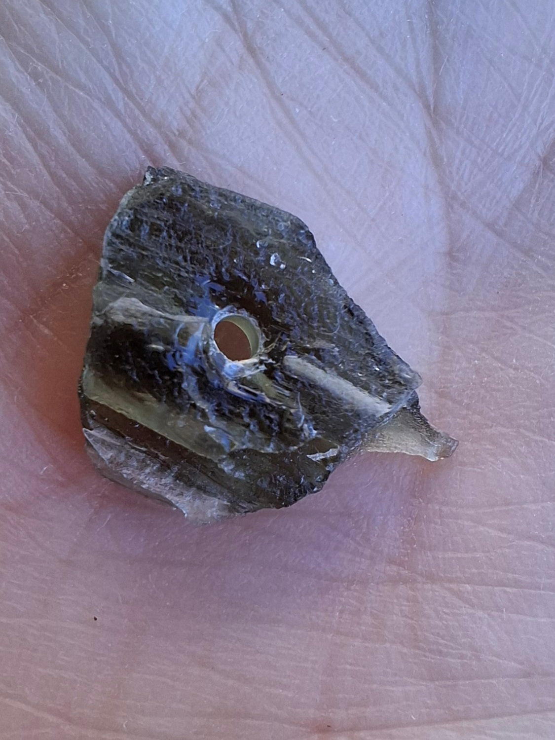 DRILLED, Moldavite Piece, 1.07g, Tektite (Ref: D15)