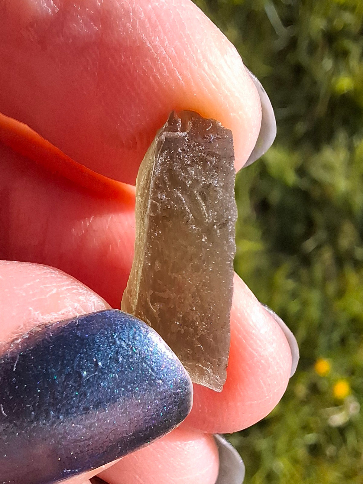 Moldavite Piece, 0.98g, Tektite (Ref: 1380)