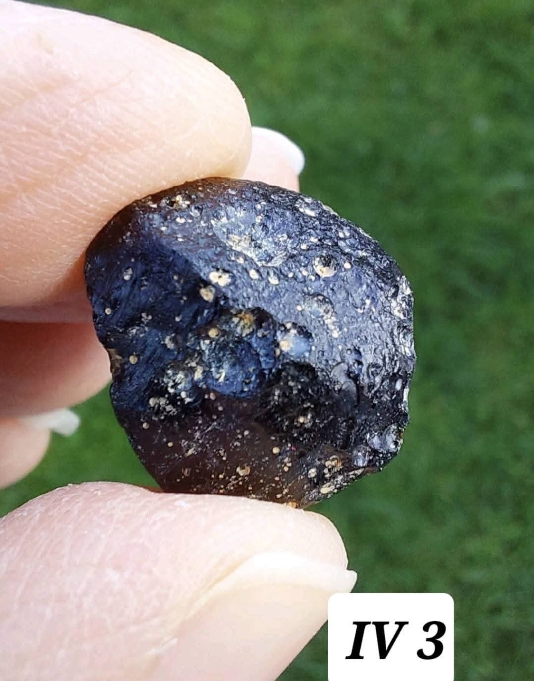 Ivory Coast (Ivorite), RAREST TEKTITE IN THE WORLD, 4.01g, Tektite (Ref: IV3)