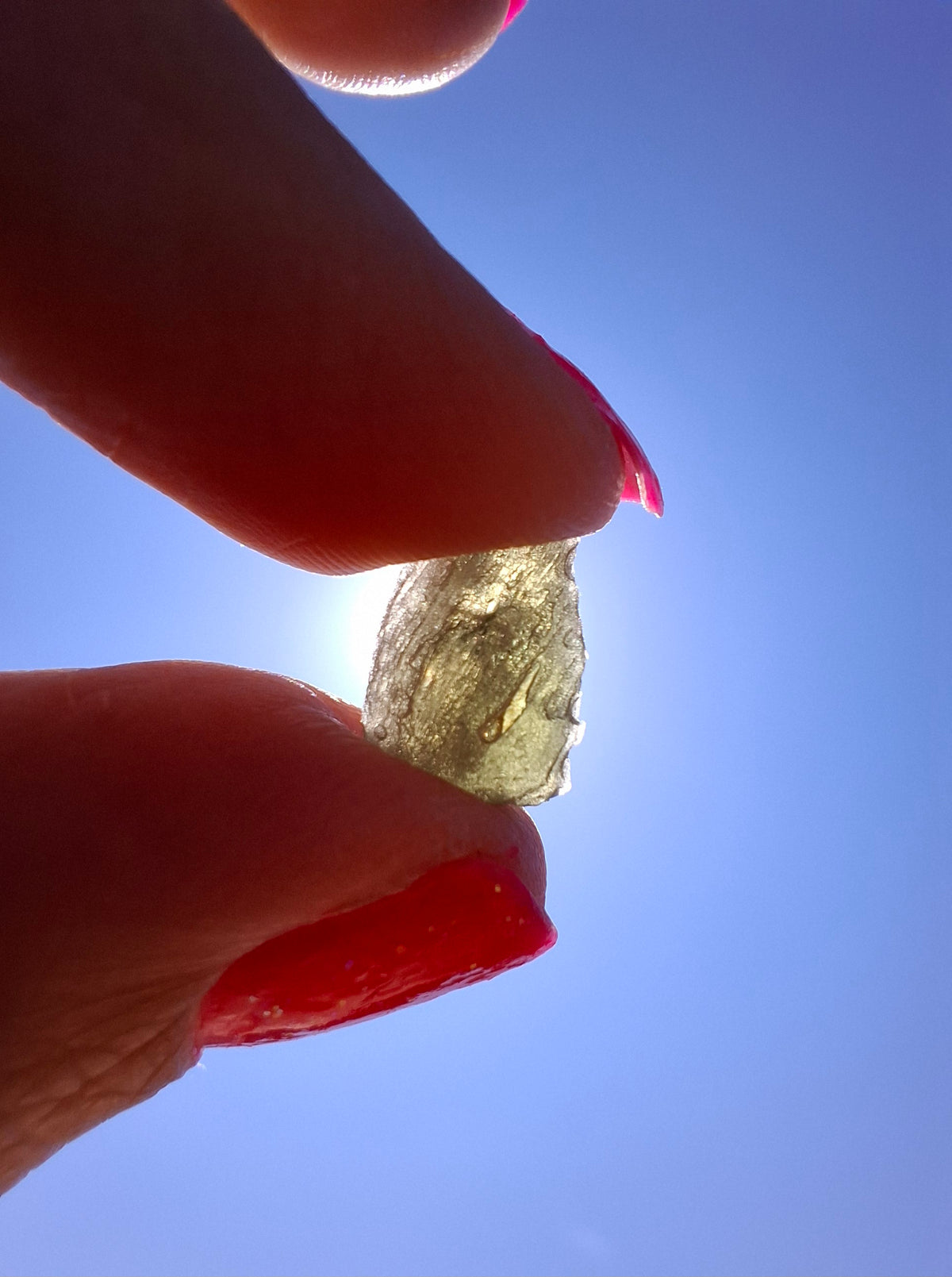 Moldavite Piece, SNOWFLAKE, FROSTED, BRUSNA, 0.69g, Tektite (Ref: 1503)