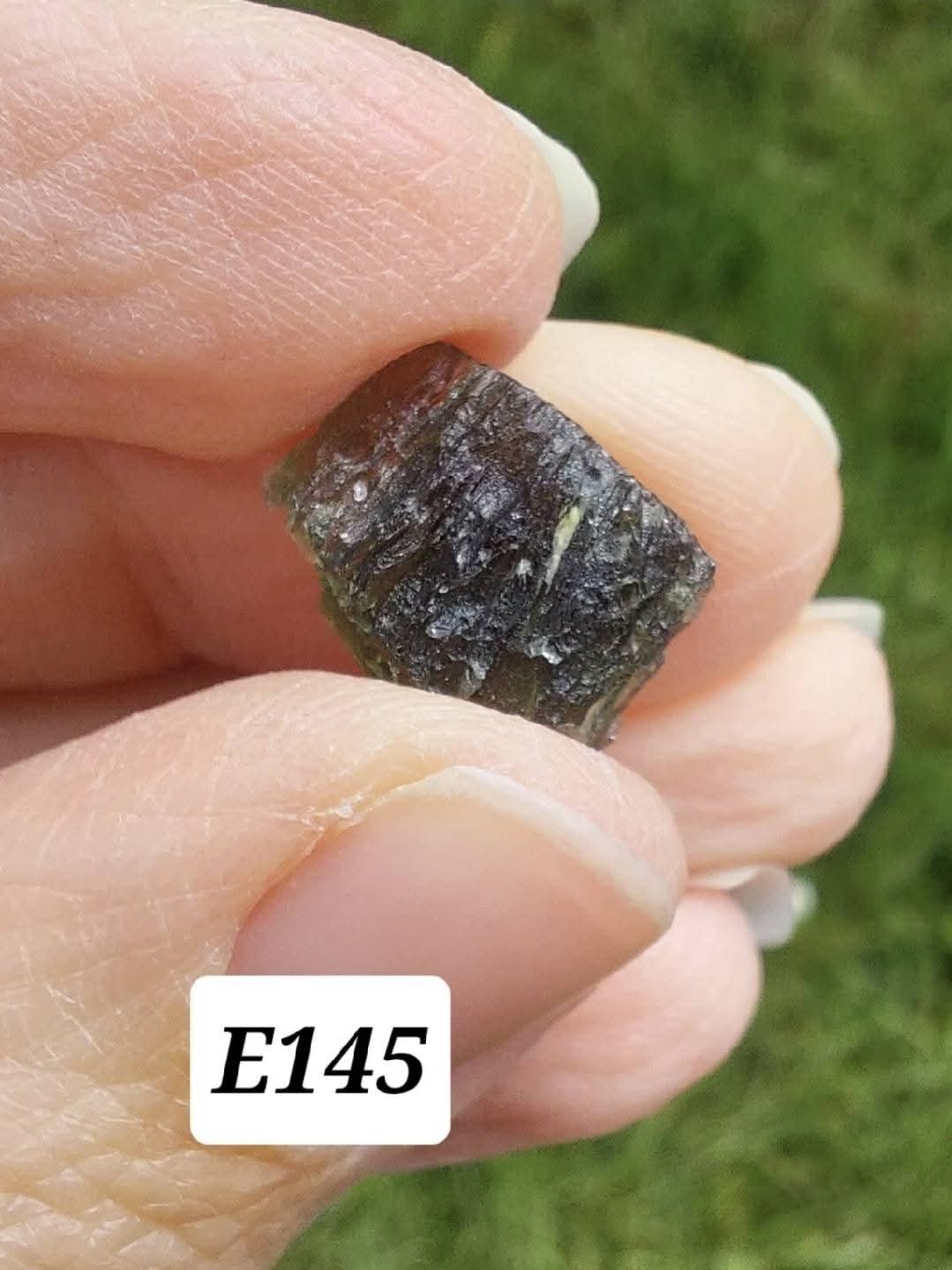 Moldavite Piece, 1.72g, Tektite (Ref: E145)