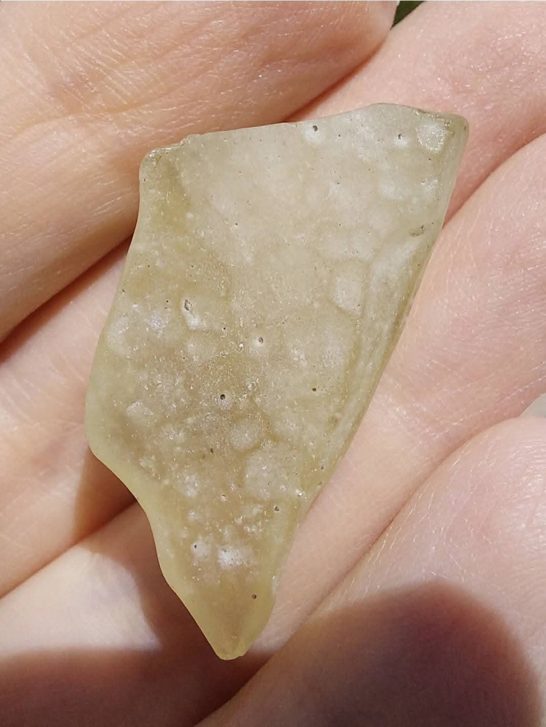 Libyan Desert Glass Piece, 6.49g, Tektite (Ref: LE277)