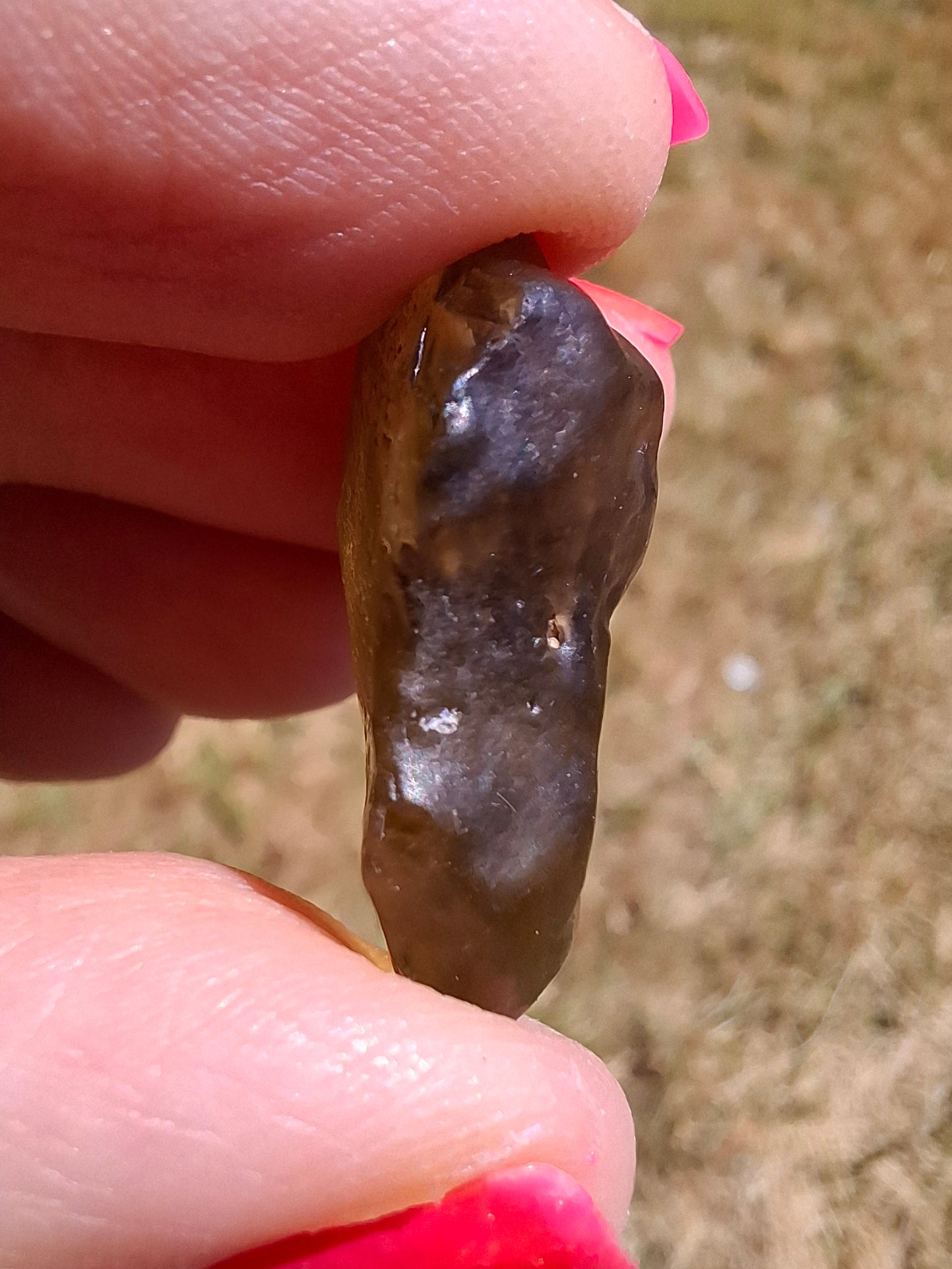 Libyan Desert Glass (darker) Piece, 4.84g, Tektite (Ref: L1360)