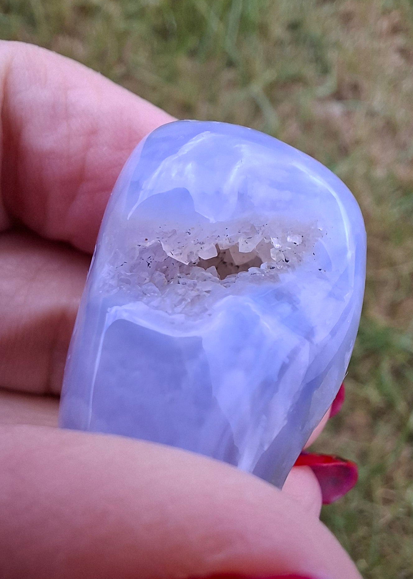 Blue Lace Agate, Tumble Stone, Crystal (Ref: T143)