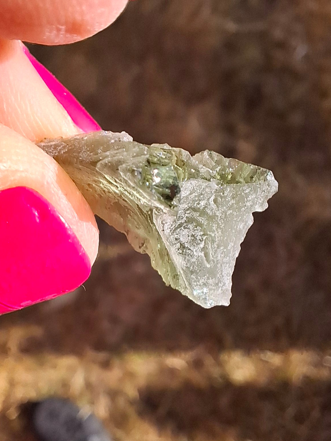 Moldavite Piece, SNOWFLAKE, FROSTED, BRUSNA, 0.92g, Tektite (Ref: 1499)