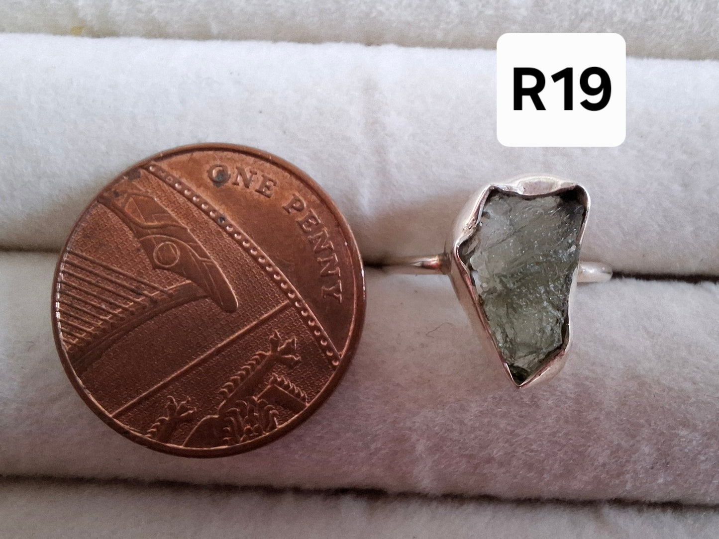 Moldavite Ring, size large G/small H, 925 Silver, Tektite (Ref: R19)
