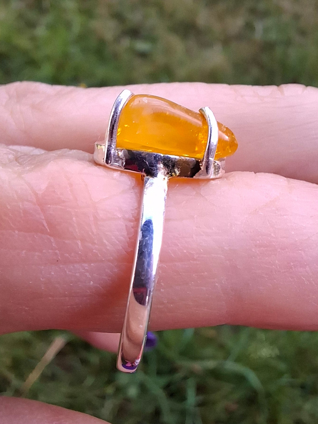 Baltic Amber Ring, size large M, 925 Silver, Fossil (Ref: AR6)