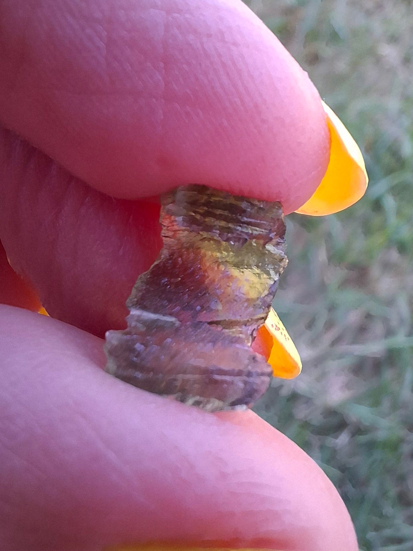 Moldavite Piece, 0.56g, Tektite (Ref: 1474)