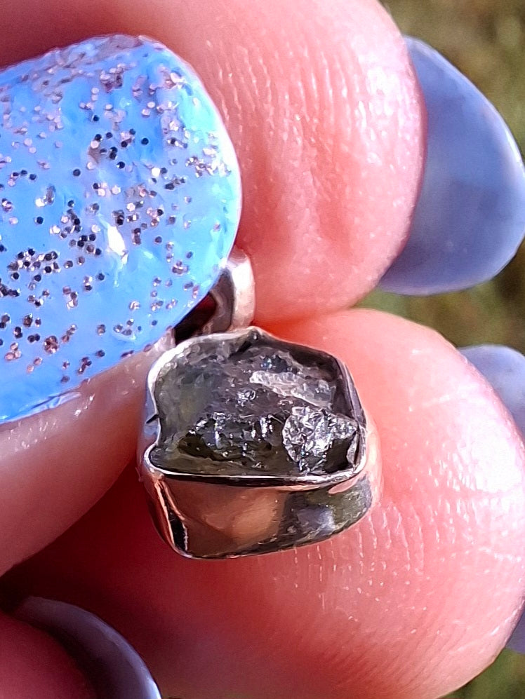 Moldavite Pendant, 925 Silver, Tektite (Ref: P49)
