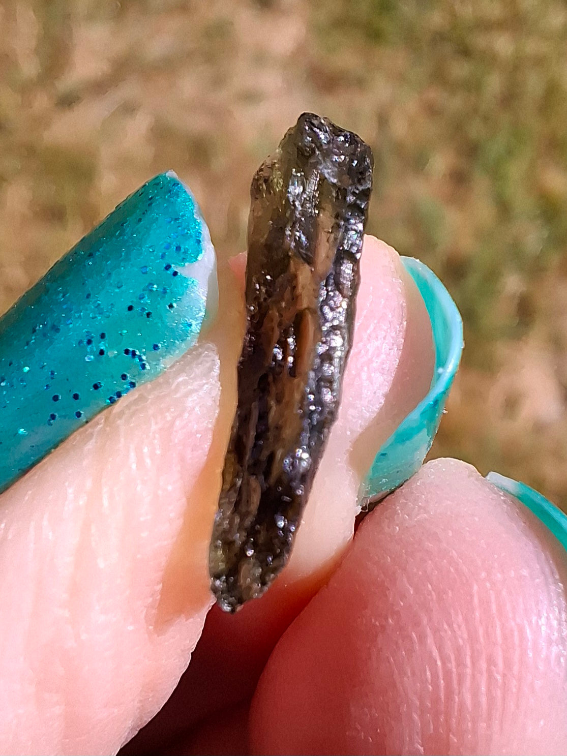 Moldavite Piece, 0.44g, Tektite (Ref: 1420)