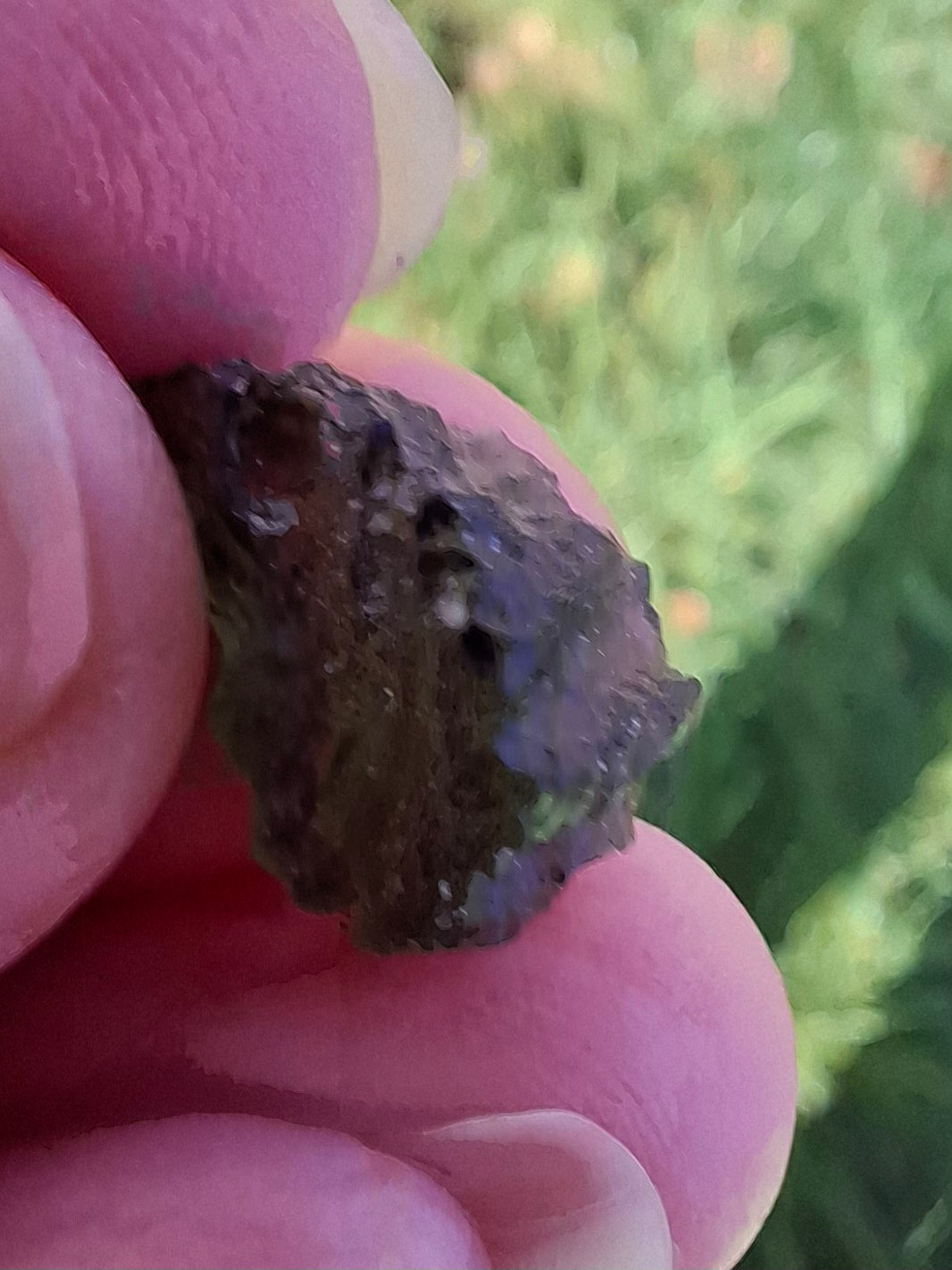 Moldavite Piece, 1.24g, Tektite (Ref: 1341)