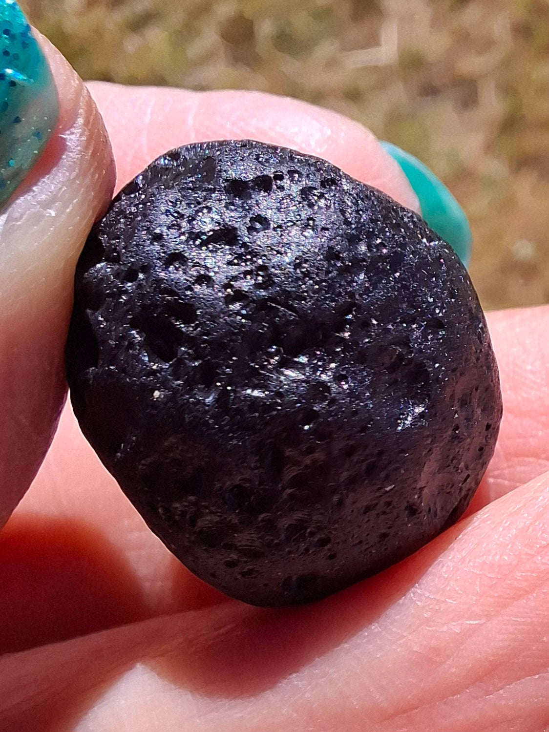 Philippinite (Rizalite), 9.75g, Tektite