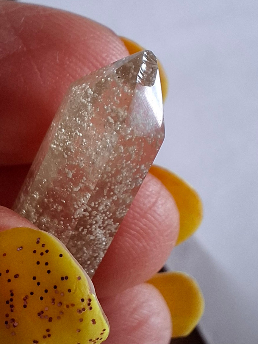 Libyan Desert Glass DT Carving, 3.94g, Tektite (Ref: LDT5)