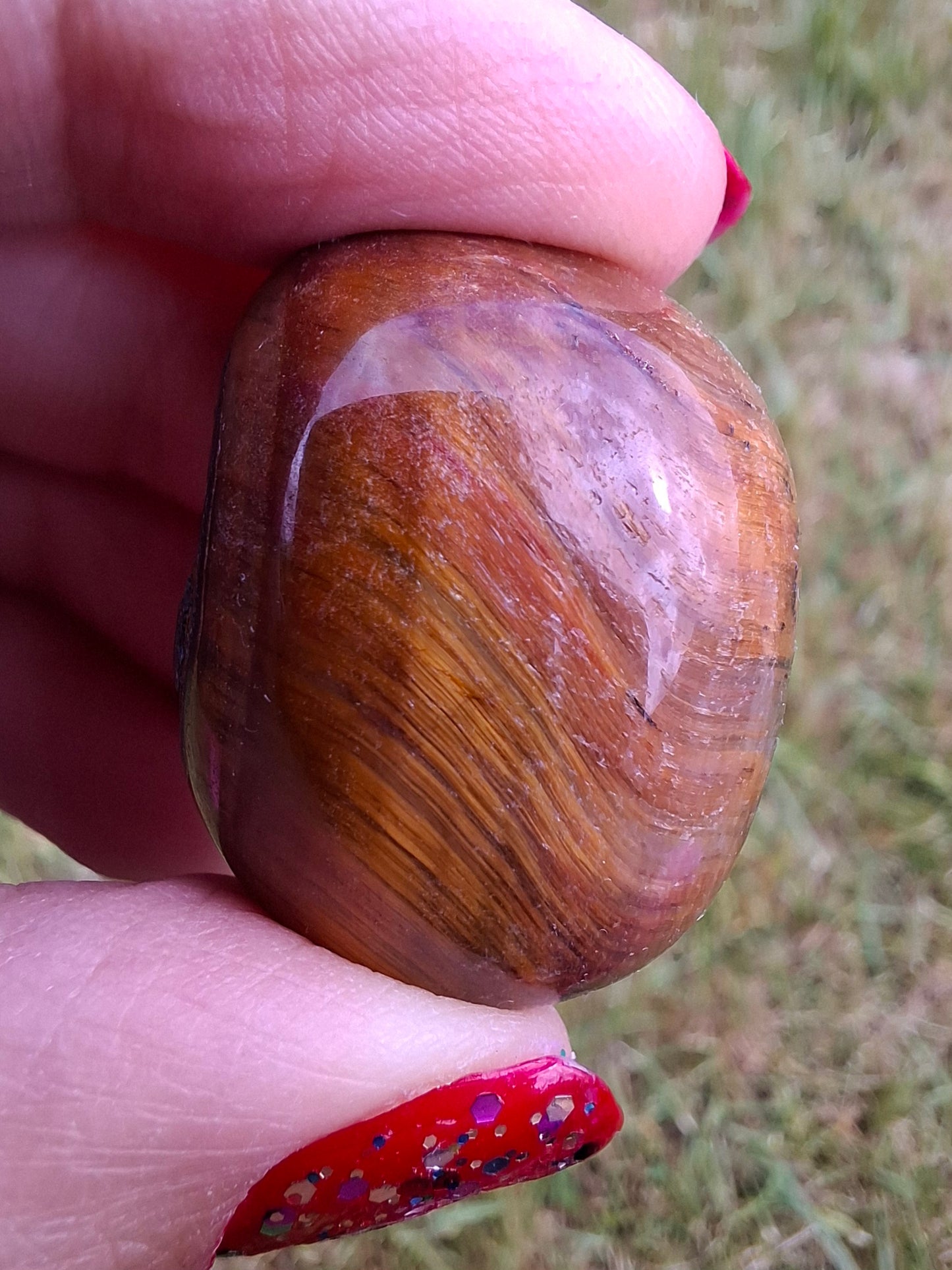 Tigers Eye, Tumble Stone, Crystal (Ref: T136)