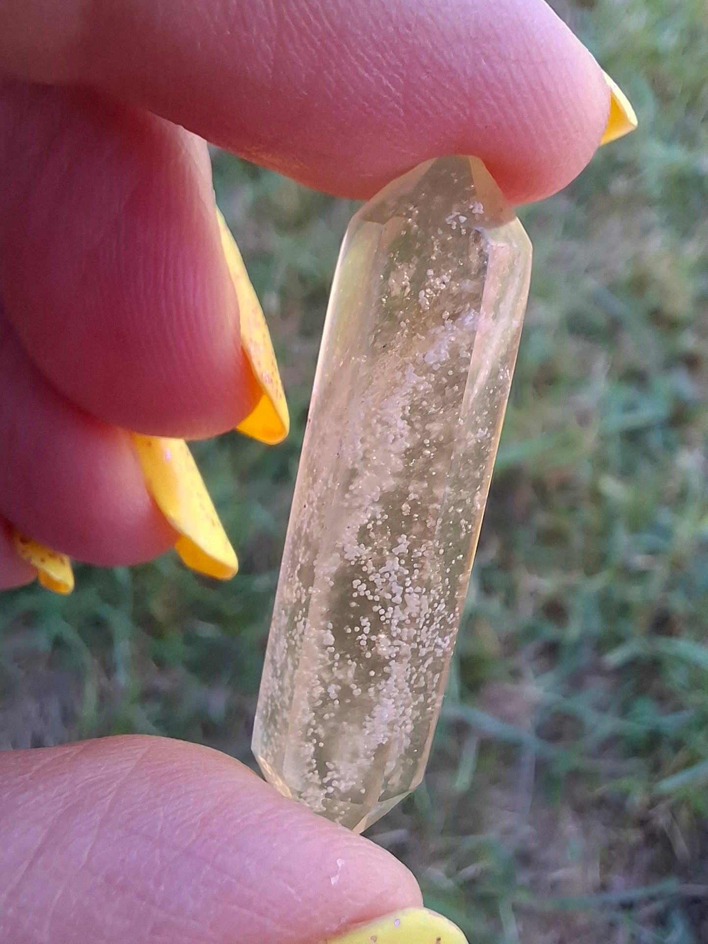 Libyan Desert Glass DT Carving, 3.94g, Tektite (Ref: LDT5)