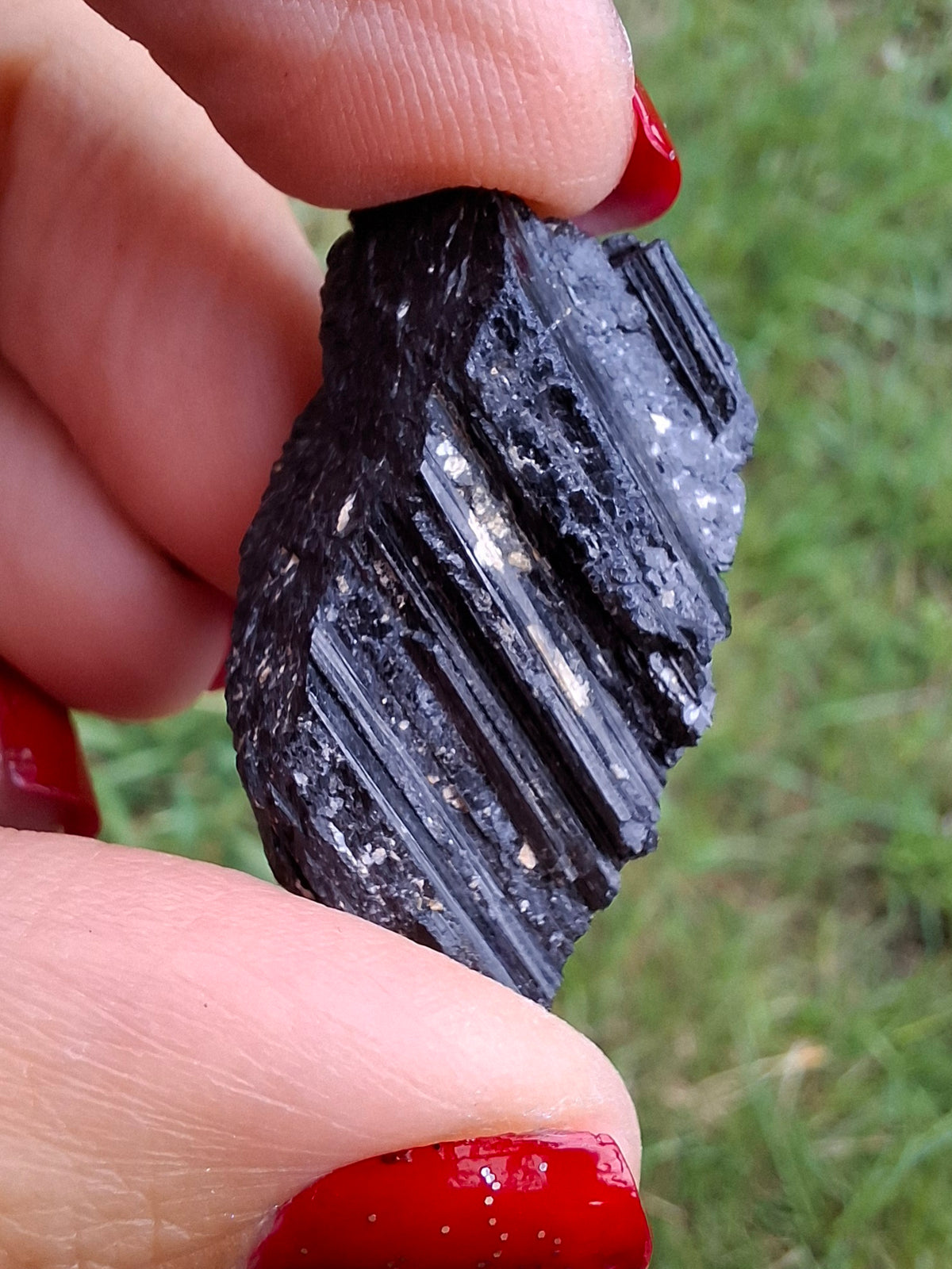 Black Tourmaline RAW, 8.73g, Crystal (Ref: RBT8)