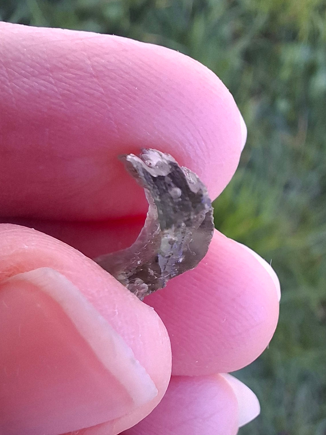 DRILLED, Moldavite Piece, 0.74g, Tektite (Ref: D13)