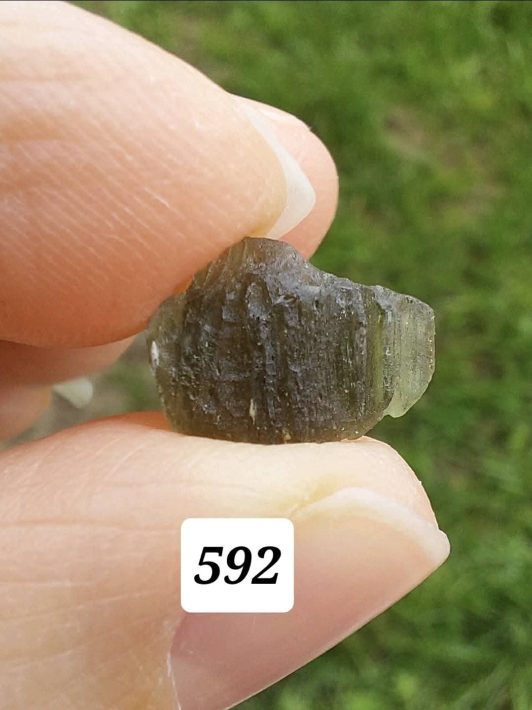 Moldavite Piece, 0.57g, Tektite (Ref: 592)