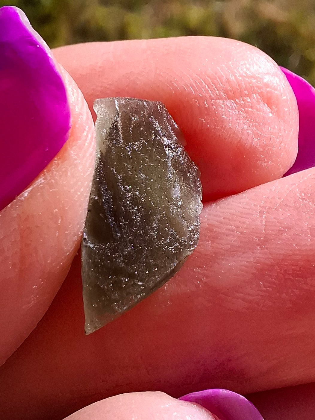 Moldavite Piece, 0.79g, Tektite (Ref: 1441)