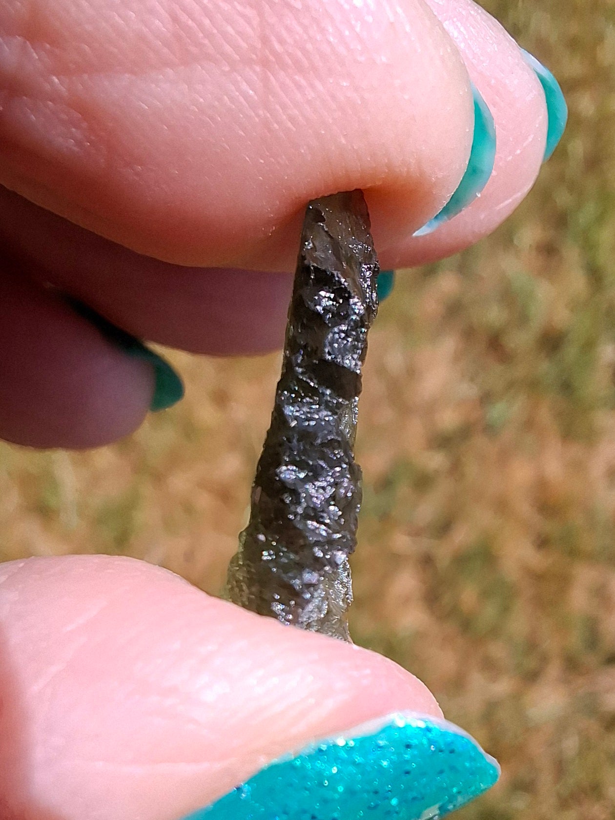 Moldavite Piece, 0.84g, Tektite (Ref: 1418)