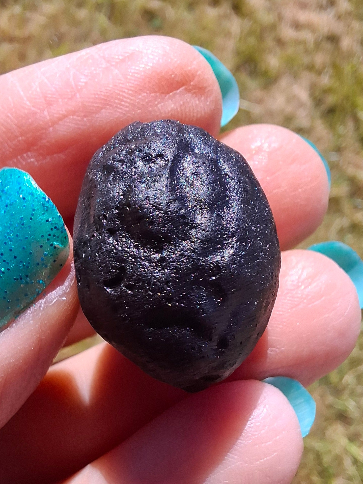 Philippinite (Rizalite), 11.31g, Tektite