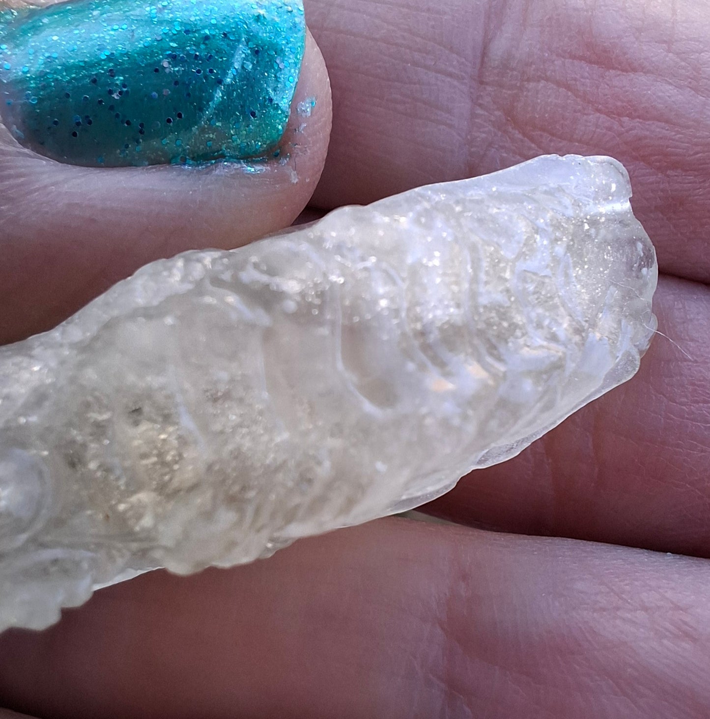 Libyan Desert Glass DRAGON HEAD carving, 9.66g, Tektite (Ref: Dragon 3)