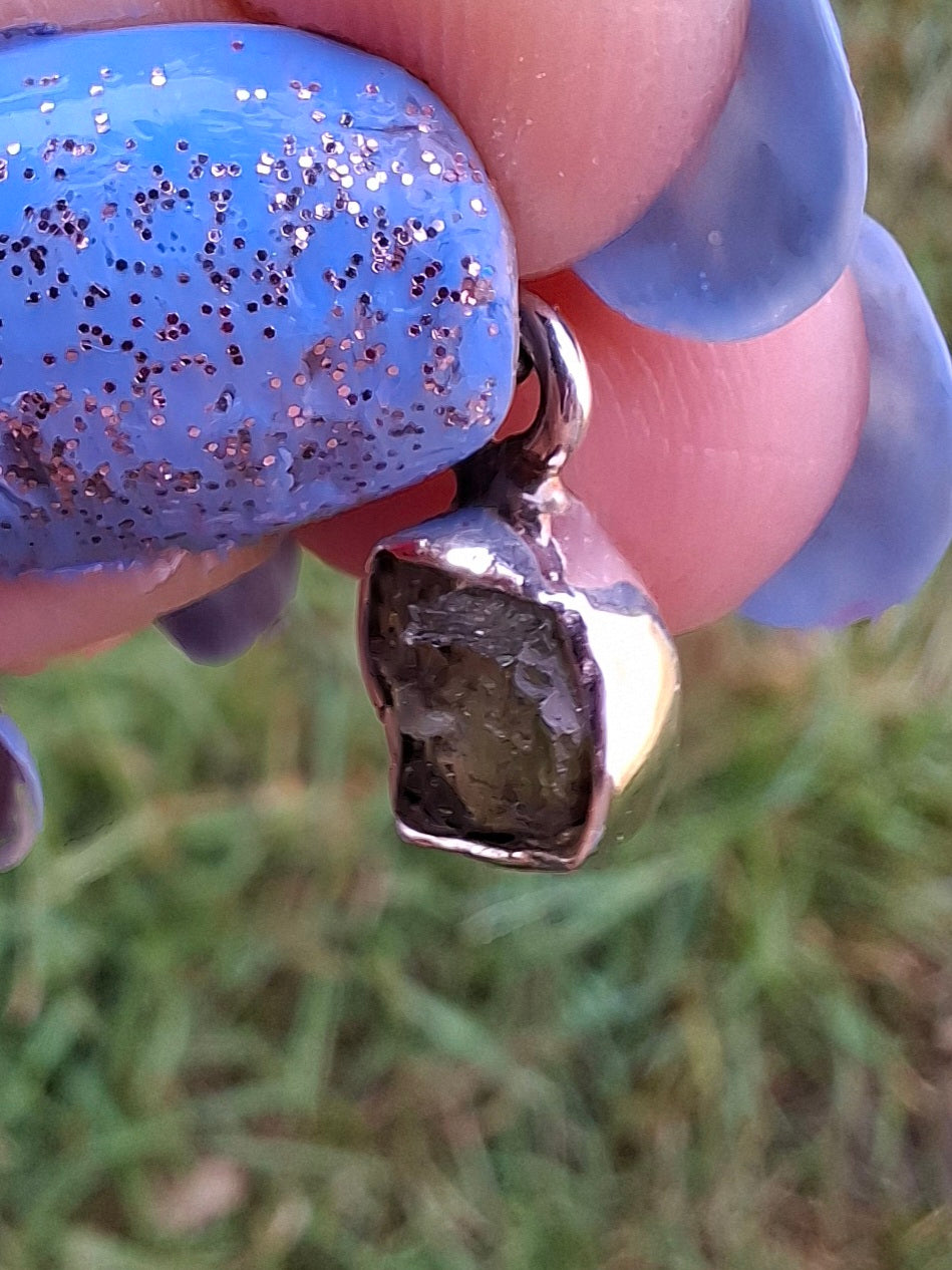 Moldavite Pendant, 925 Silver, Tektite (Ref: P53)