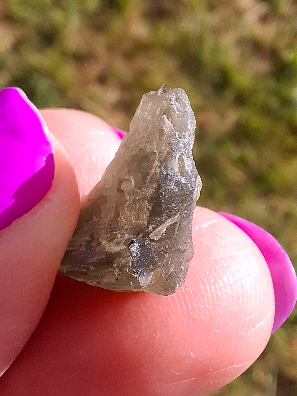 Moldavite Piece, 1.30g, Tektite (Ref: 1434)