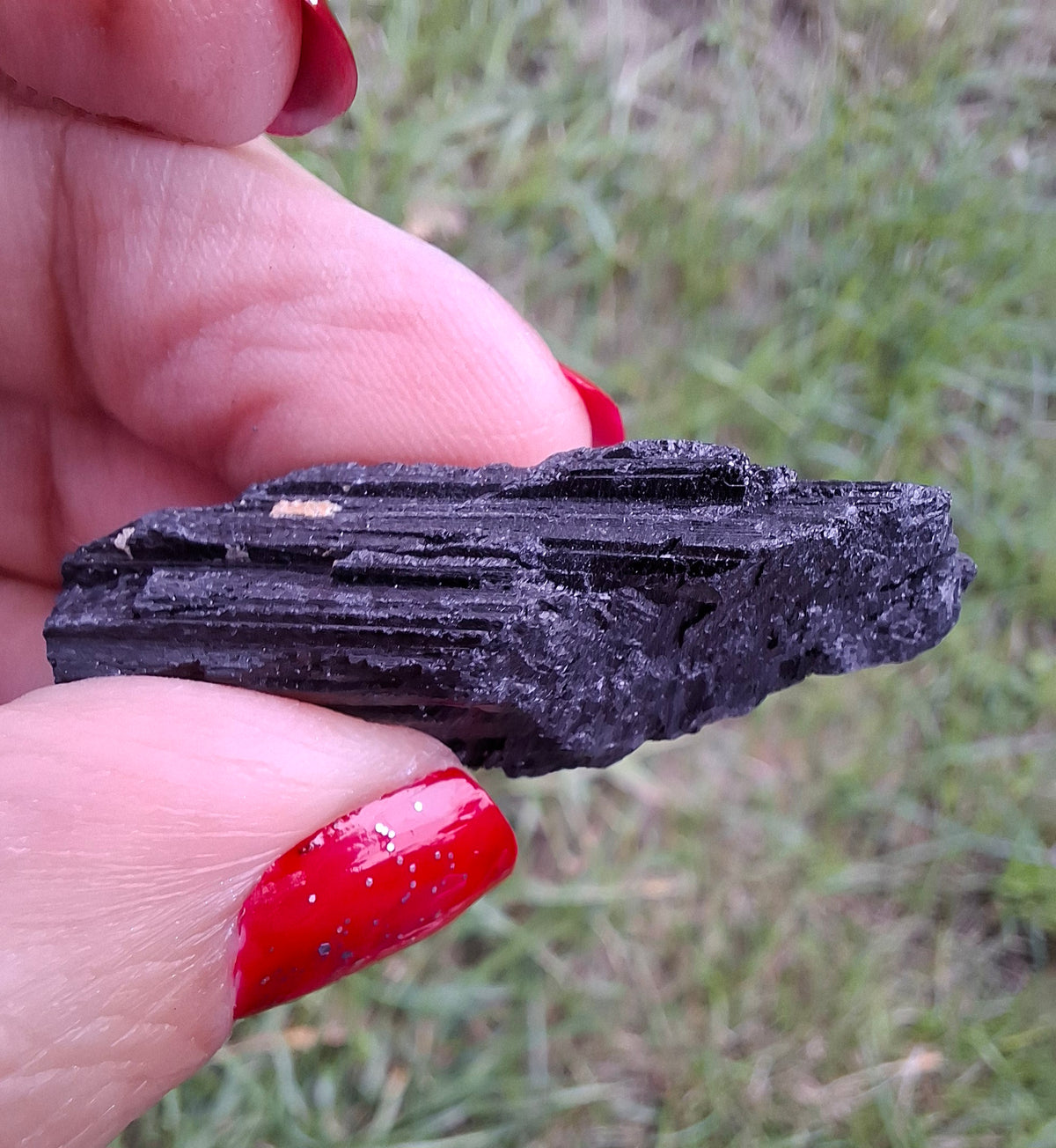 Black Tourmaline RAW, 12.17g, Crystal (Ref: RBT12)