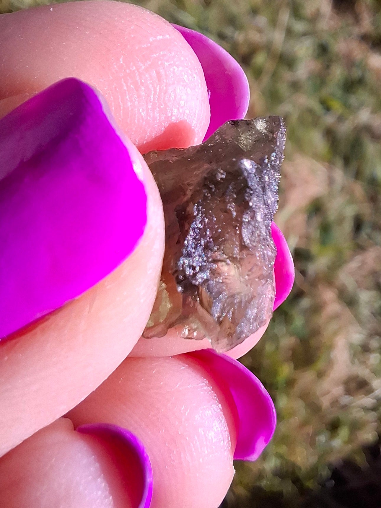 Moldavite Piece, 0.82g, Tektite (Ref: 1454)