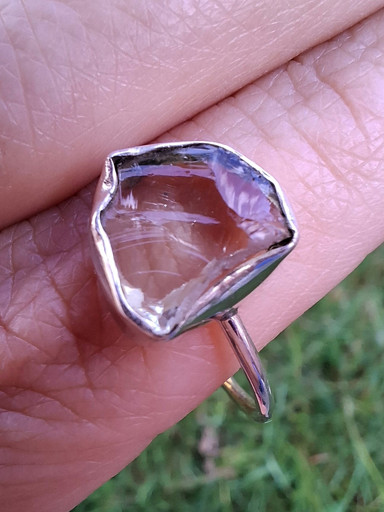 Libyan Desert Glass Ring, size large V, 925 Silver, Tektite (Ref: LR54)