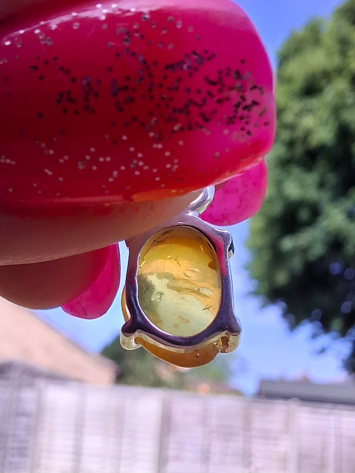 Baltic Amber Pendant, 925 Silver, Fossil (Ref: AP16)