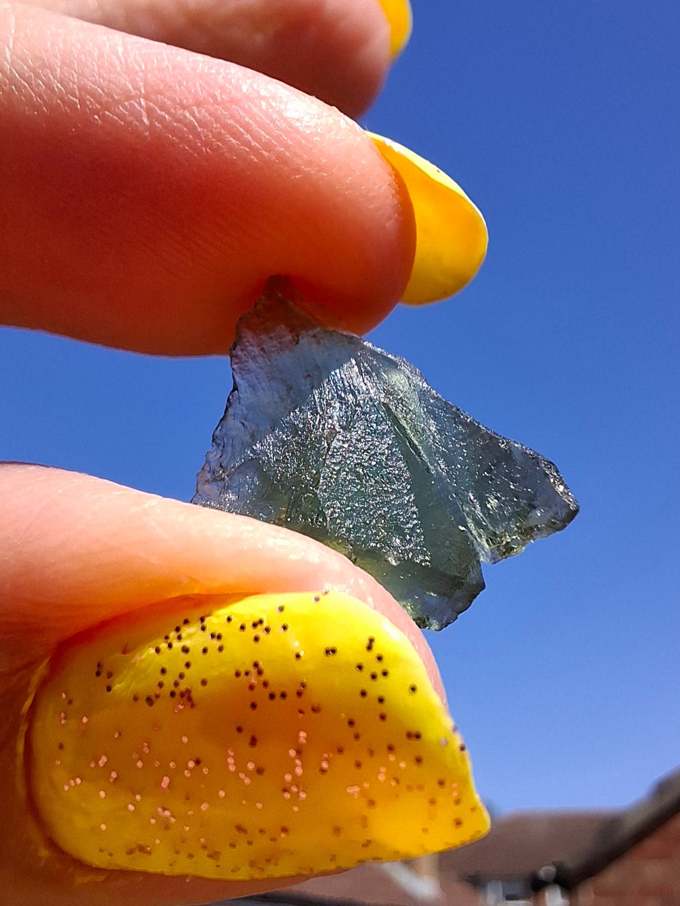 Moldavite Piece, 0.87g, Tektite (Ref: 1477)
