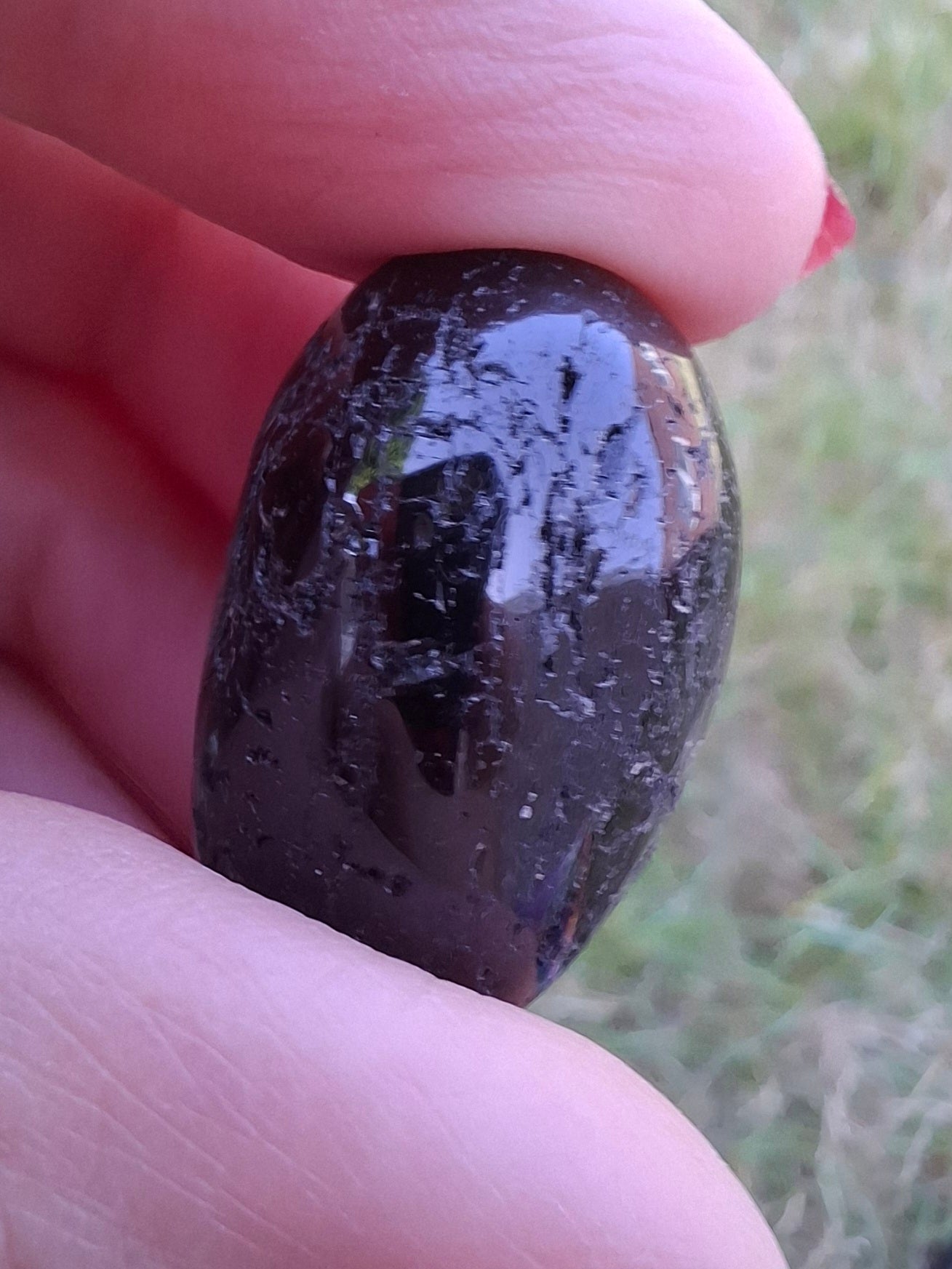 Black Tourmaline, Tumble Stone, Crystal (Ref: T217)