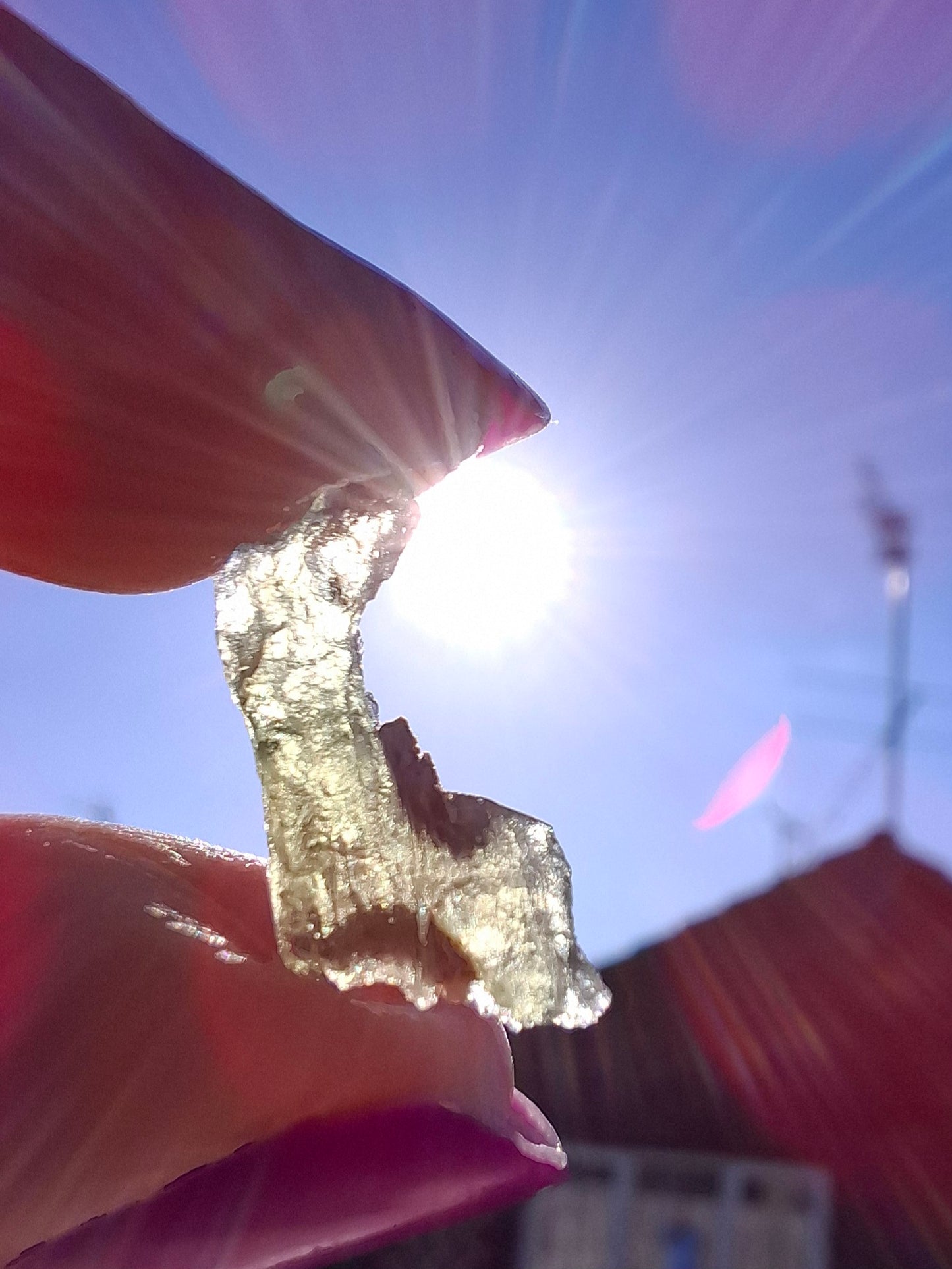 Moldavite Piece, 0.48g, Tektite (Ref: 1463)