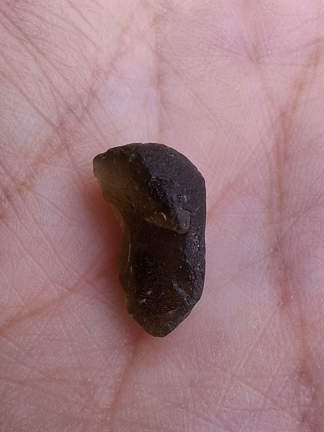 Moldavite Piece, 0.93g, Tektite (Ref: 1415)