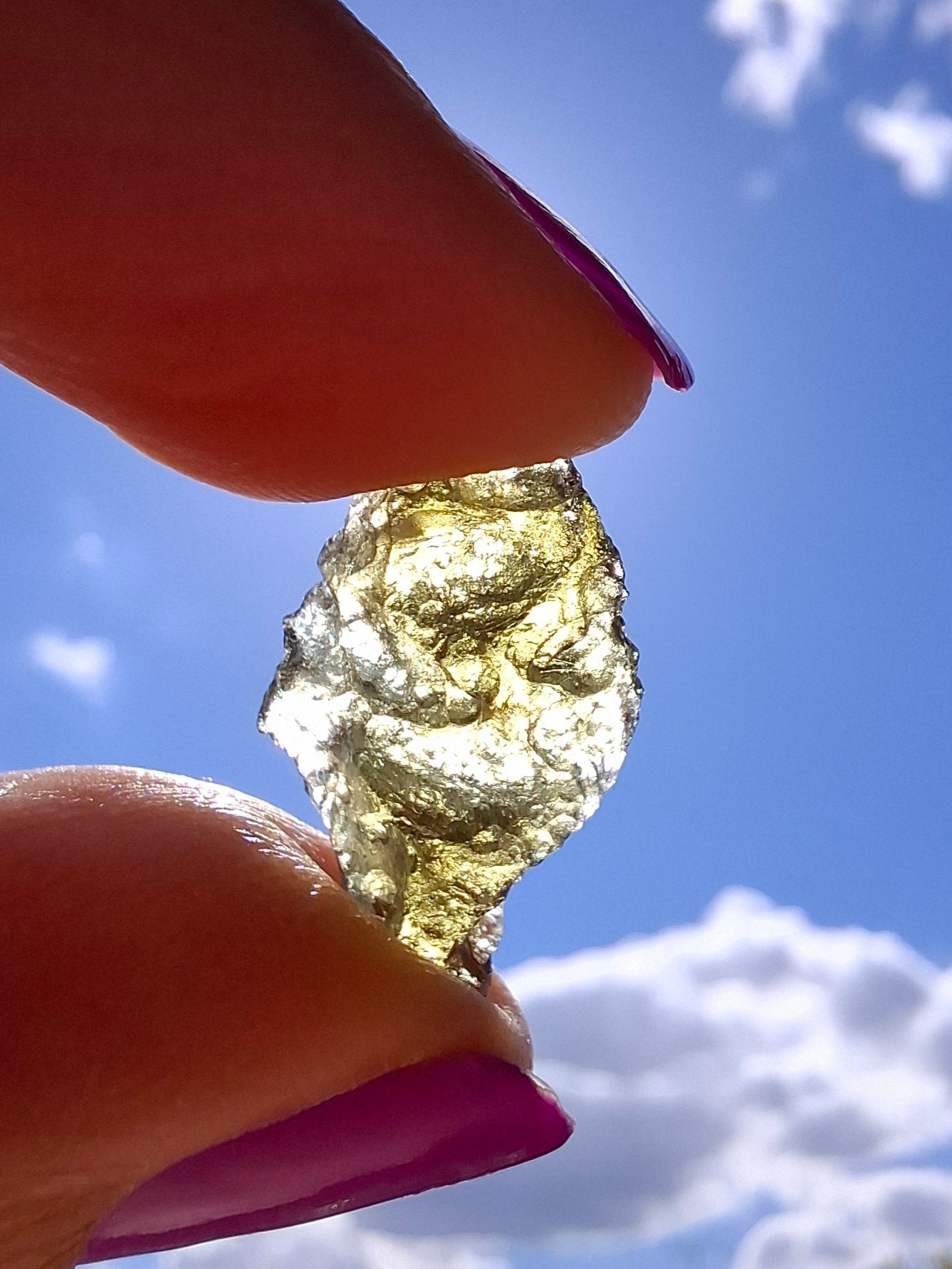 Moldavite Piece, 0.98g, Tektite (Ref: 1427)