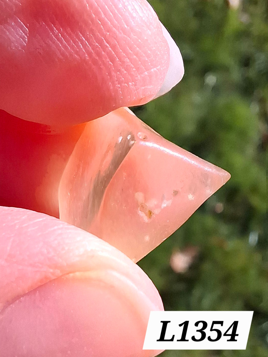 Libyan Desert Glass small Piece, 1.50g, Tektite (Ref: L1354)