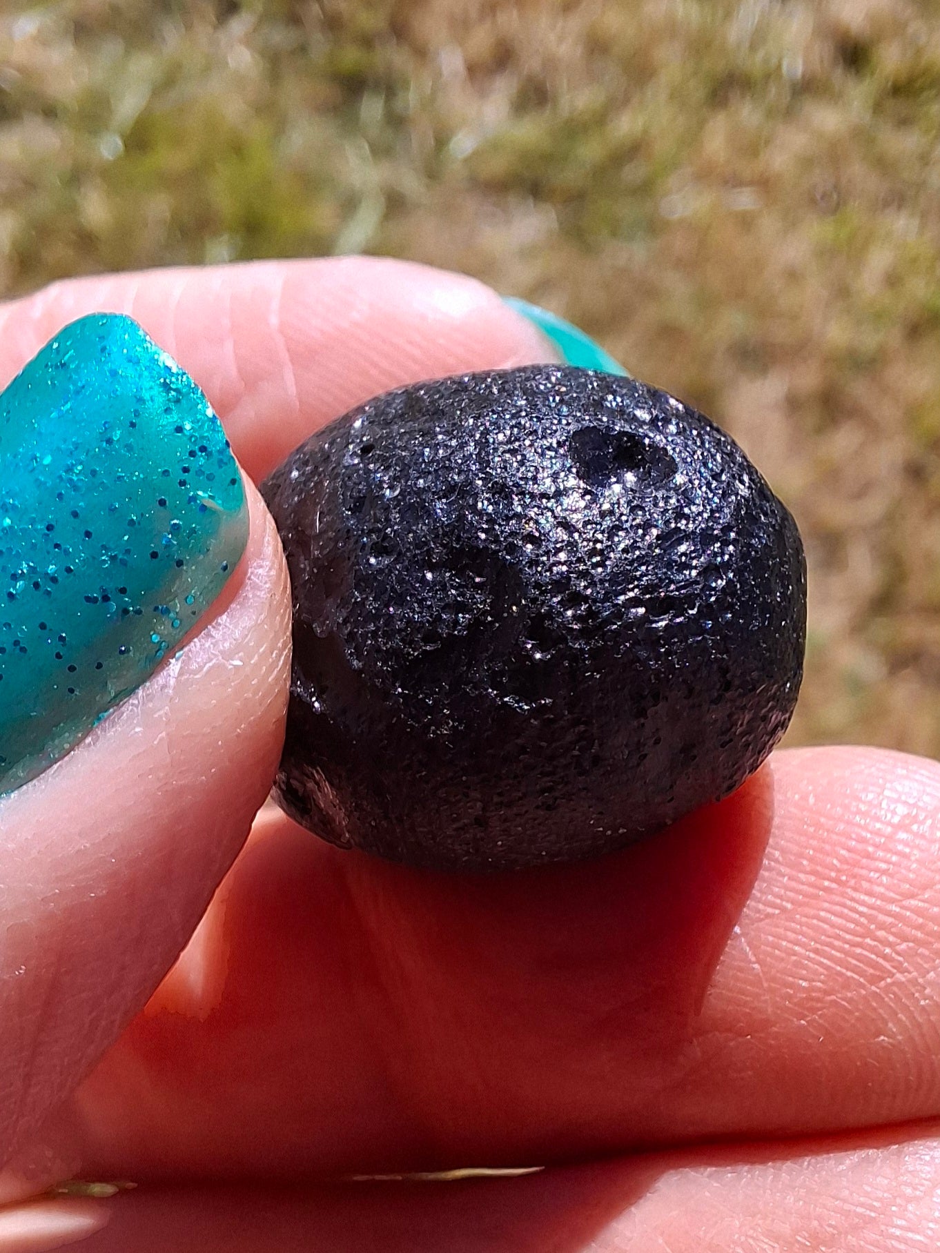 Philippinite (Rizalite), 11.42g, Tektite