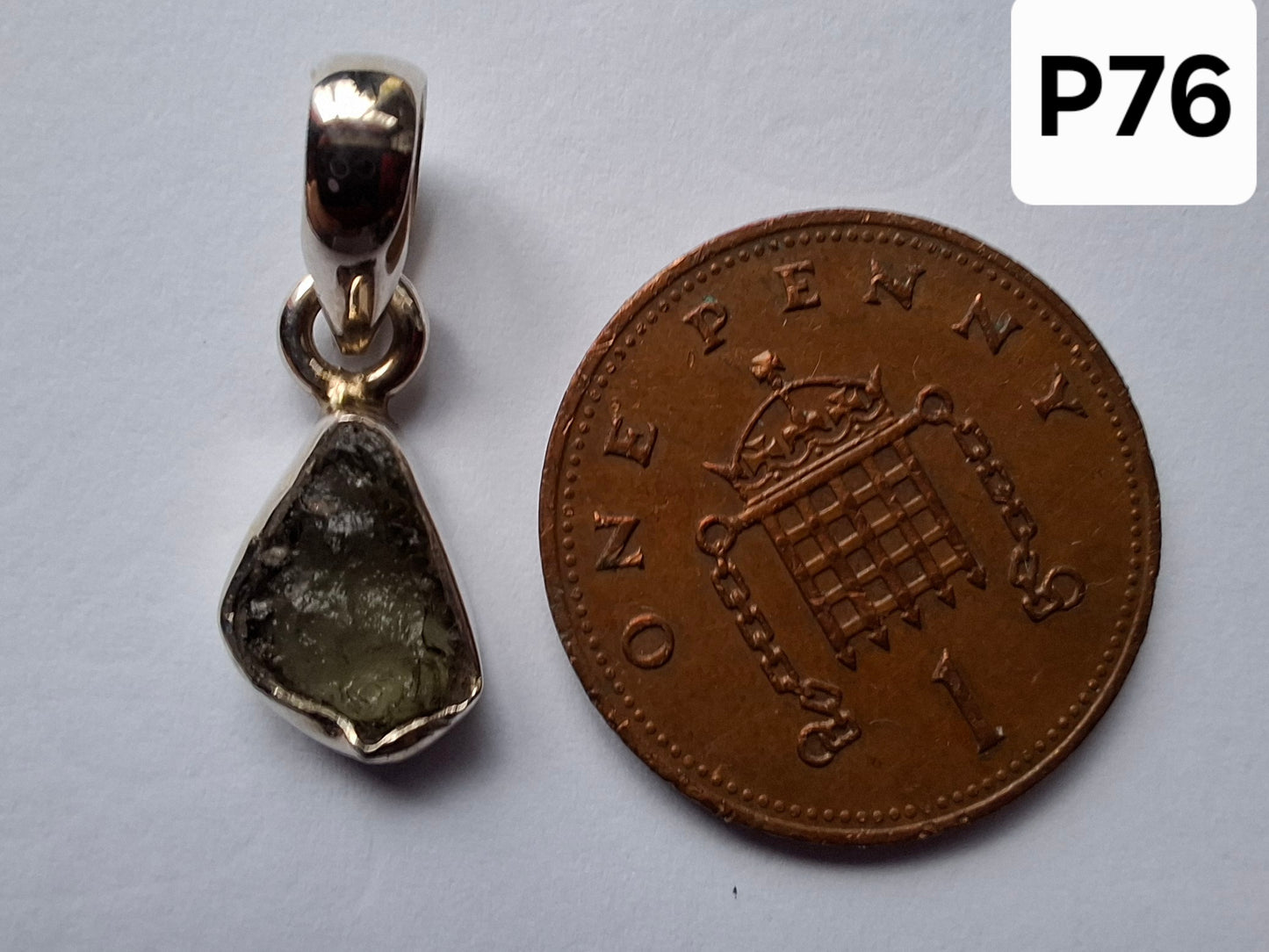 Moldavite Pendant, 925 Silver, Tektite (Ref: P76)