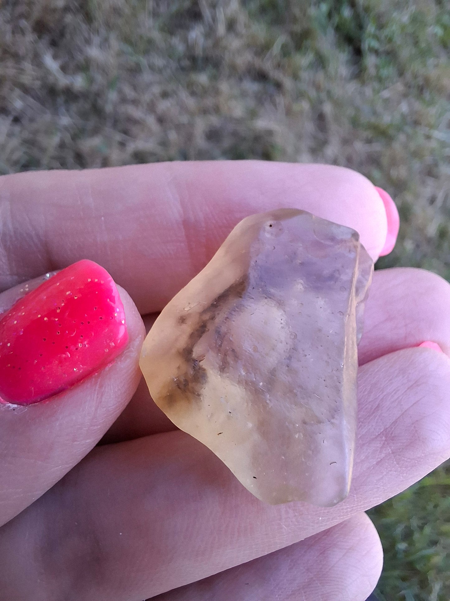 Libyan Desert Glass (darker) Piece, 7.73g, Tektite (Ref: L1374)