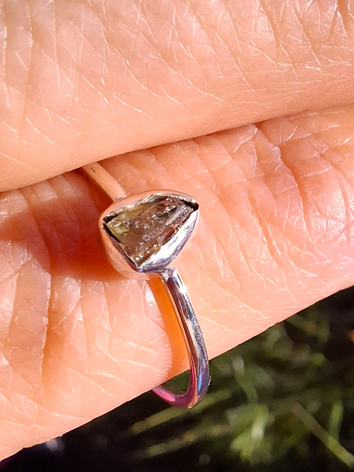 Moldavite Ring, size large R/small S, 925 Silver, Tektite (Ref: R54)
