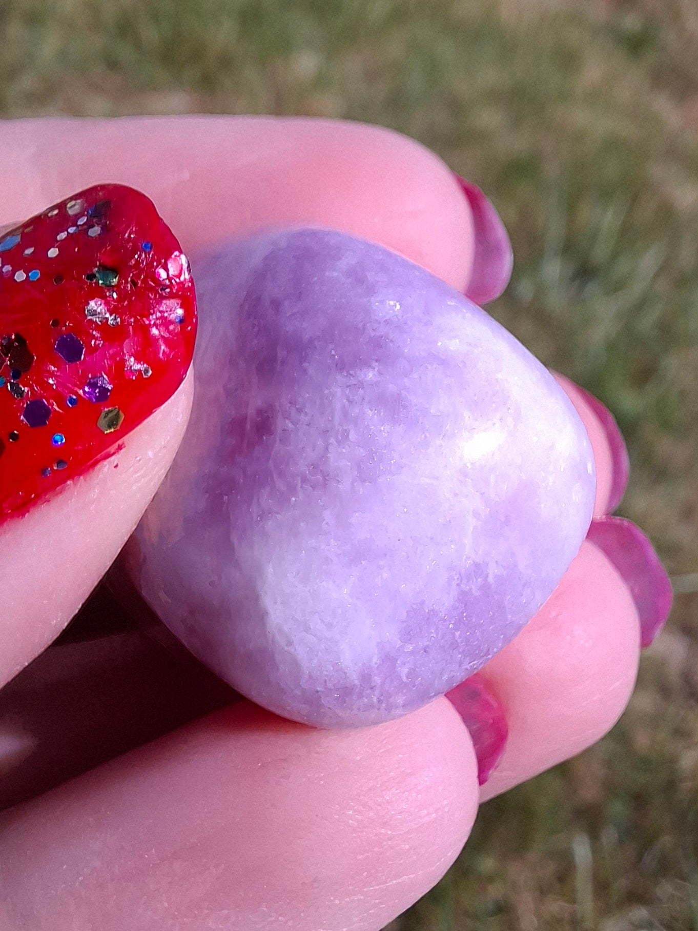 Lepidolite, Tumble Stone, Crystal (Ref: T119)