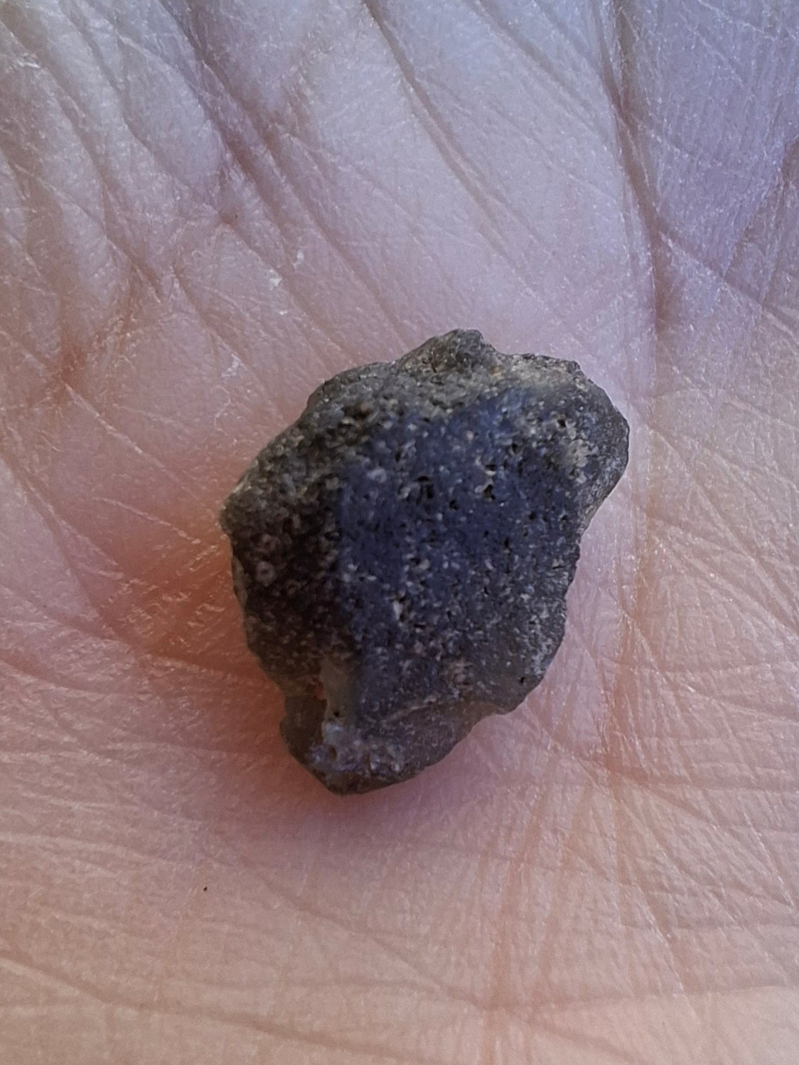 Moldavite Piece, 0.80g, Tektite (Ref: 1402)