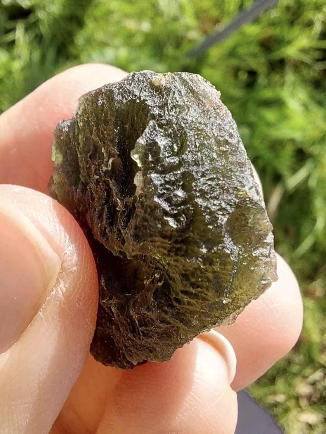 Moldavite Piece, CHLUM, 12.82g, Tektite (Ref: 1046)