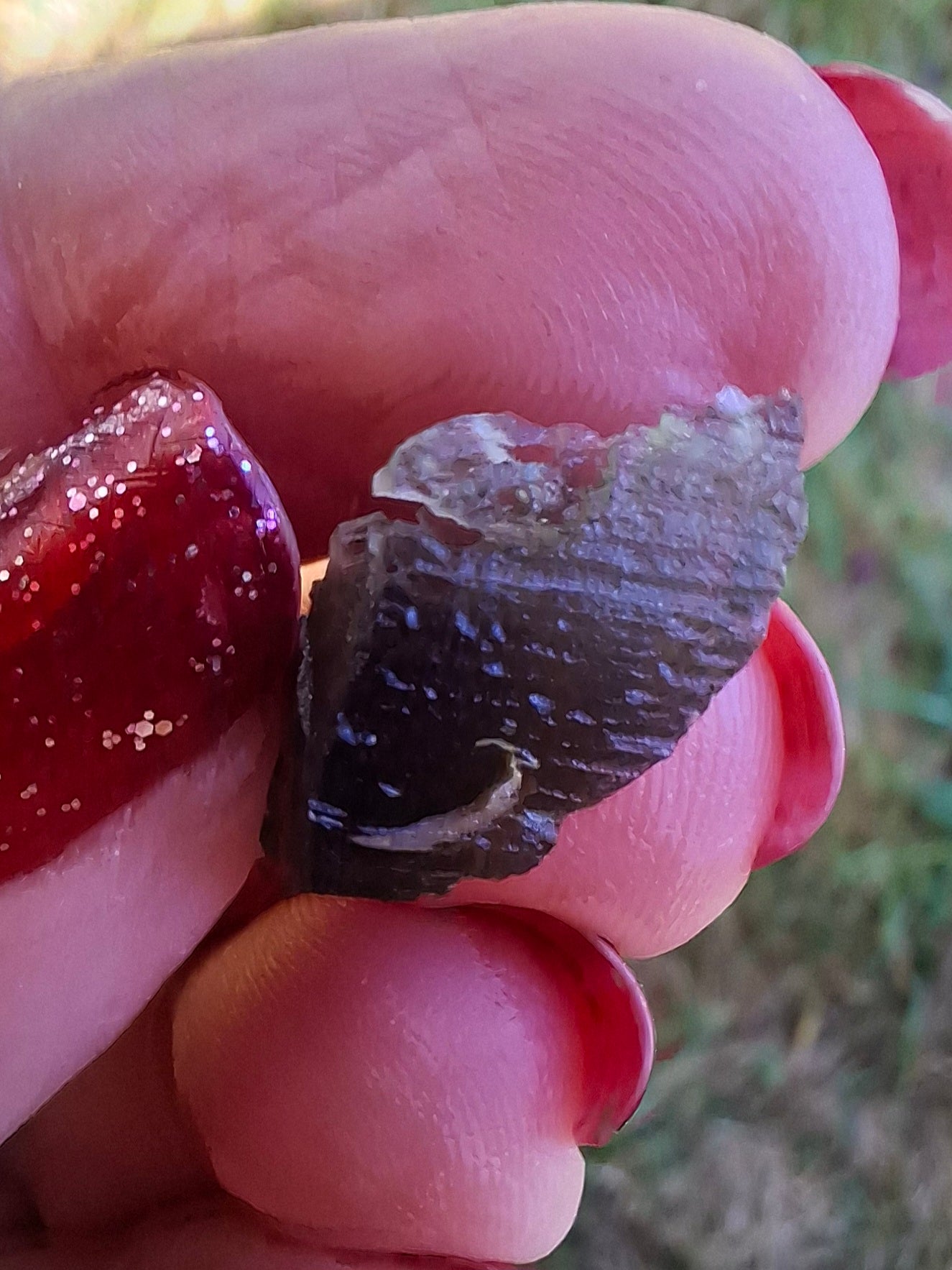 Moldavite Piece, 1.25g, Tektite (Ref: 1470)