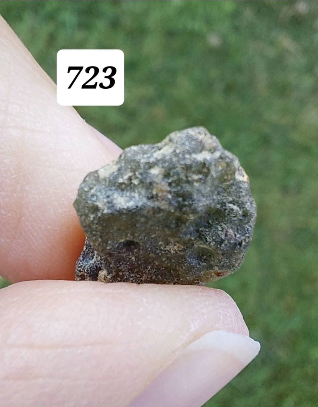Moldavite Piece, 1.14g, Tektite (Ref: 723)