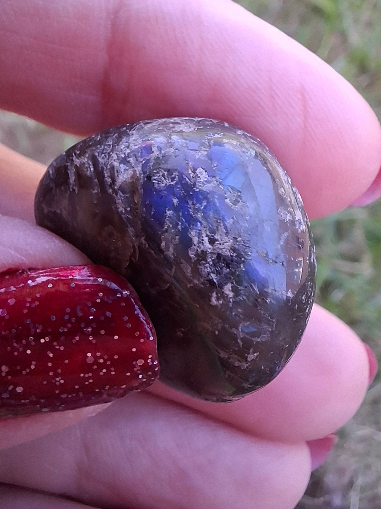 Labradorite, Tumble Stone, Crystal (Ref: T212)