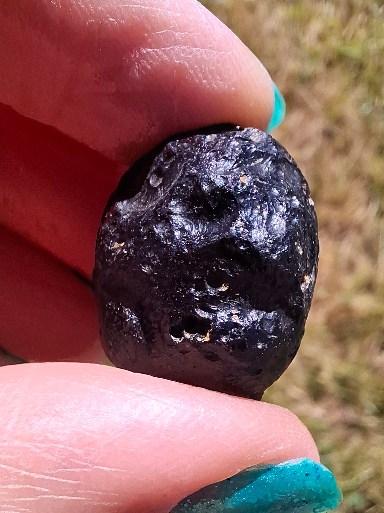 Philippinite (Rizalite), 10.64g, Tektite